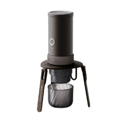 OutIn Foldable Coffee Stand  – kokoontaitettava kahvinkeittimen pidike