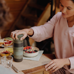 Wacaco Prestina (sage green) – kannettava kahvinvalmistin